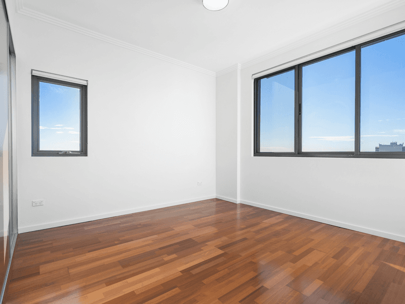 37/65-69 Castlereagh Street, LIVERPOOL, NSW 2170