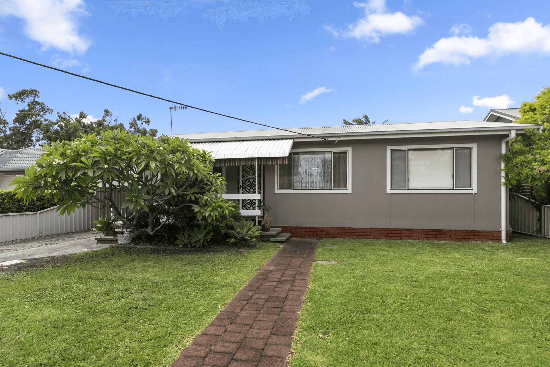 41 Sierra Street, Bateau Bay, NSW 2261