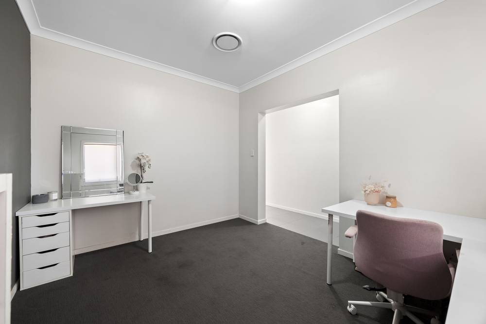 64 Empire Circuit, Penrith, NSW 2750