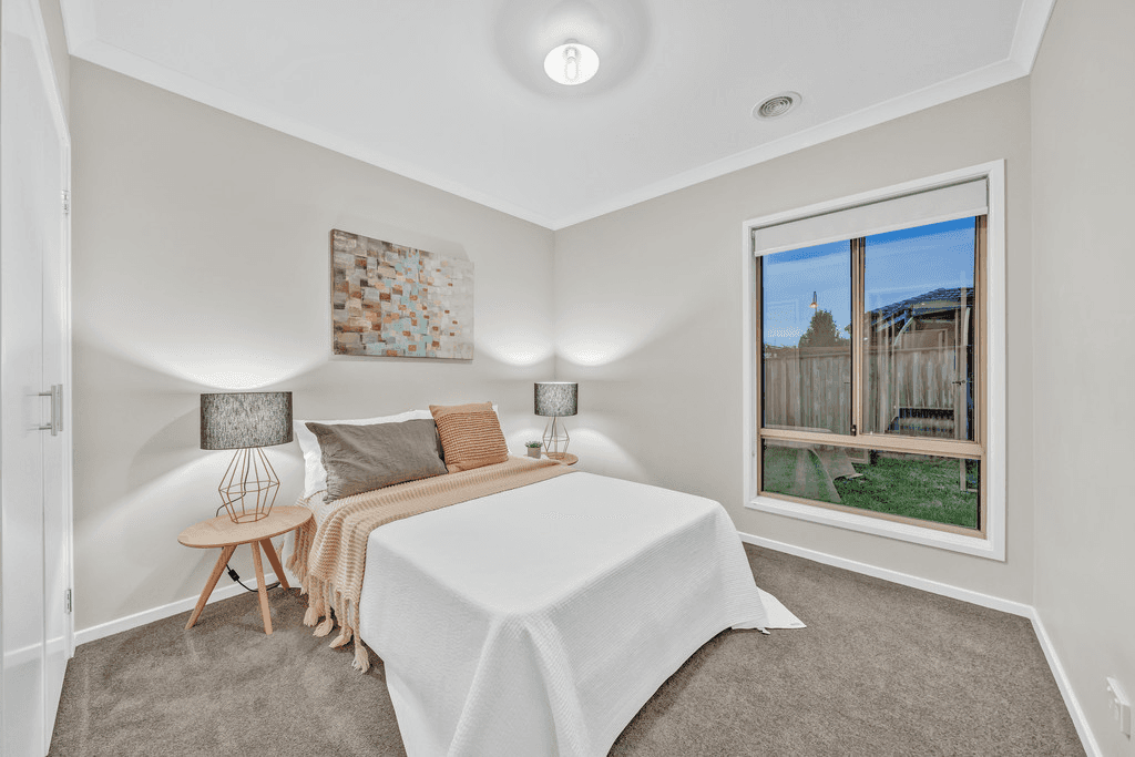 3 Maeve Circuit, CLYDE NORTH, VIC 3978