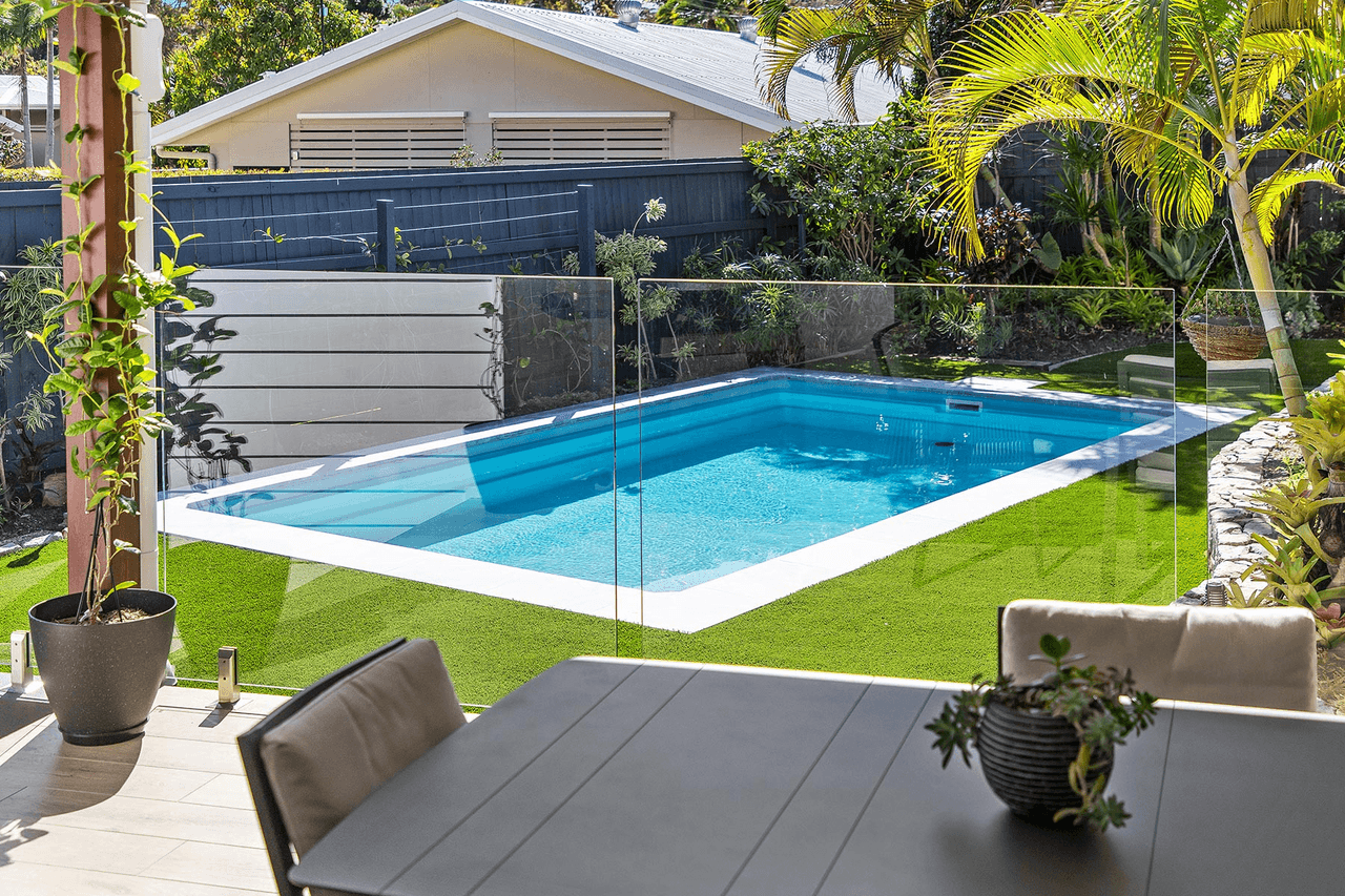 19 Sleepy Hollow Drive, Noosa Heads, QLD 4567