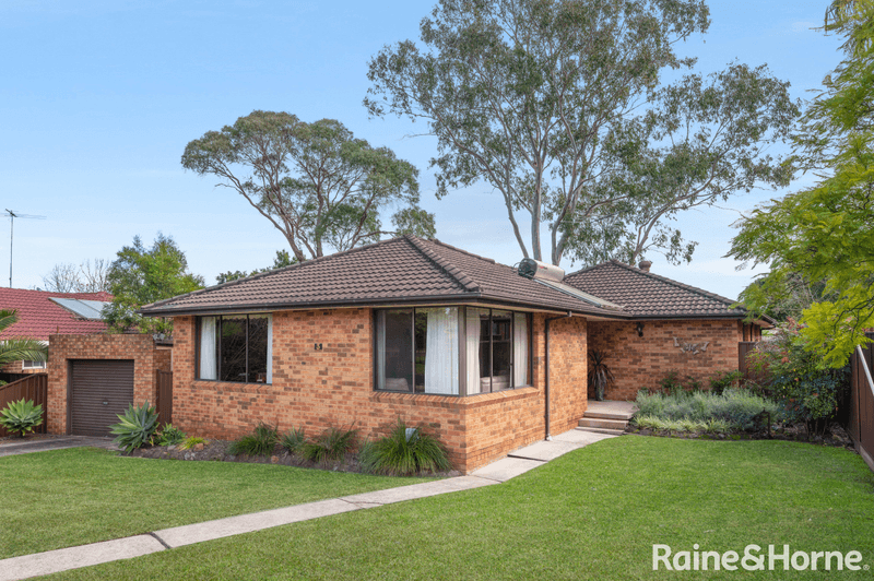 3 Rossell Place, GLENFIELD, NSW 2167