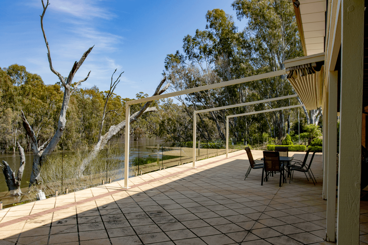 202 River Street, DENILIQUIN, NSW 2710