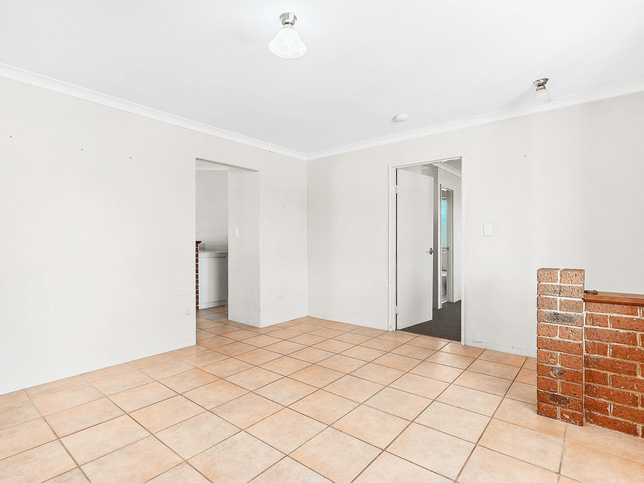 8 Snowdonia Court, BALLAJURA, WA 6066