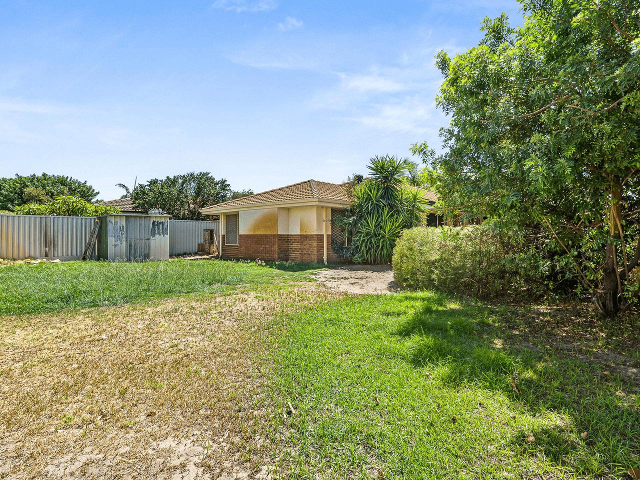 8 Snowdonia Court, BALLAJURA, WA 6066