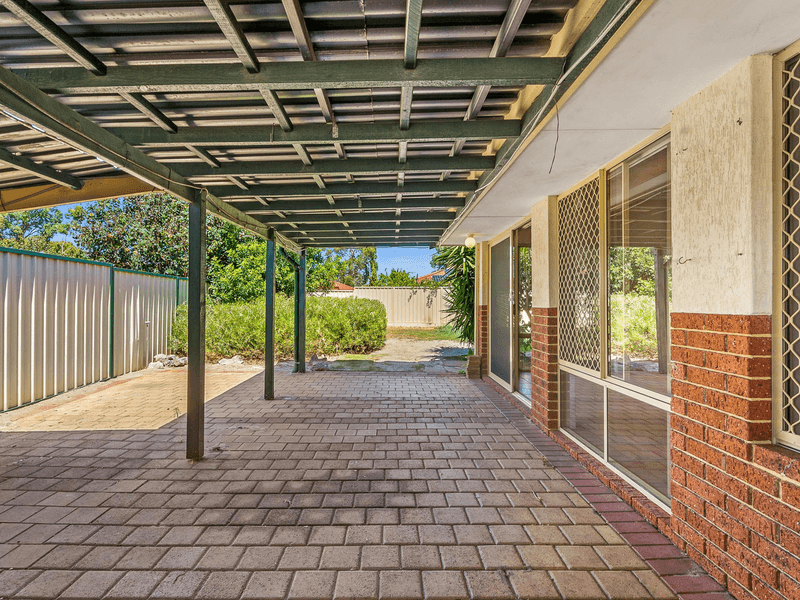 8 Snowdonia Court, BALLAJURA, WA 6066