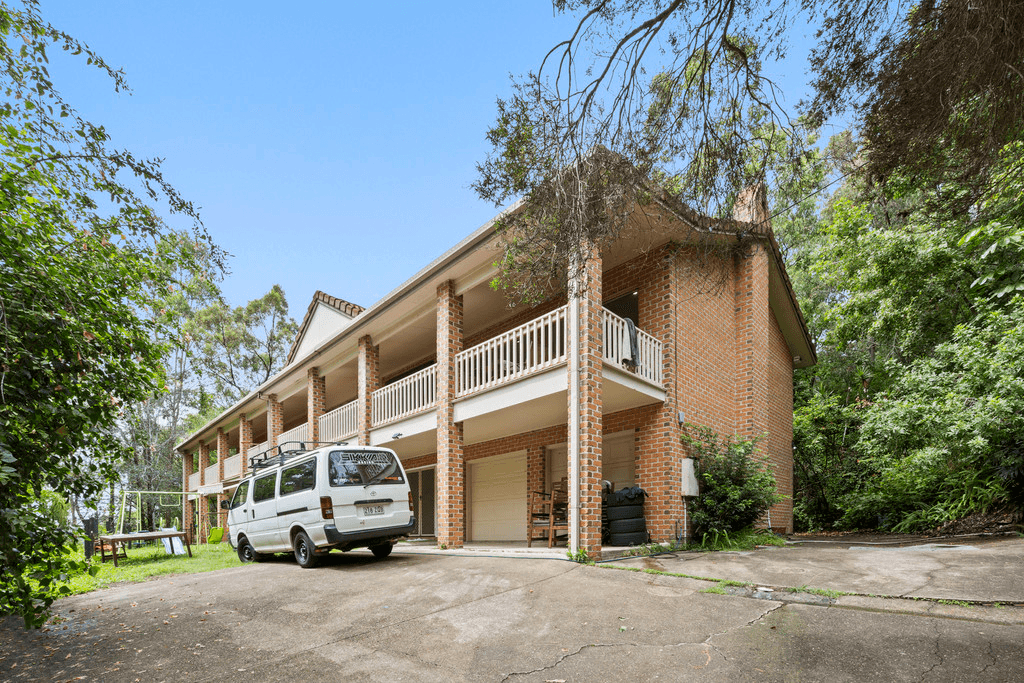 44 Wallaby Drive, MUDGEERABA, QLD 4213