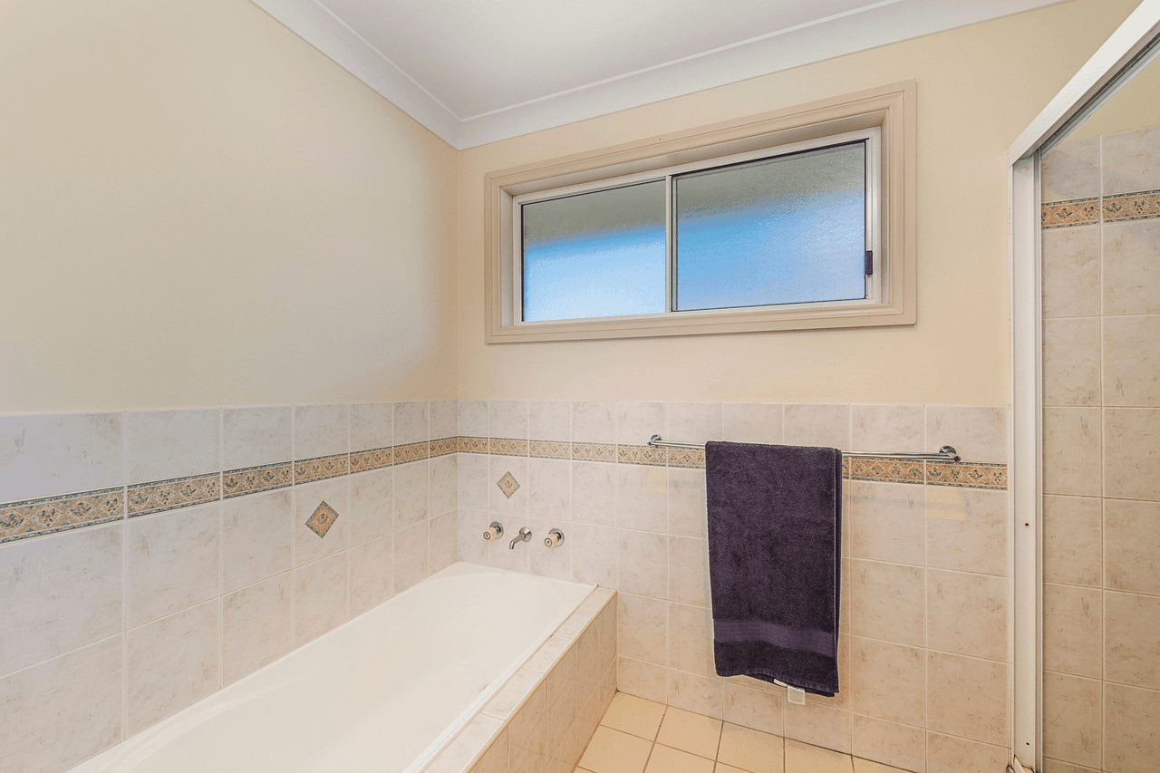 2 Heritage Place, WAUCHOPE, NSW 2446