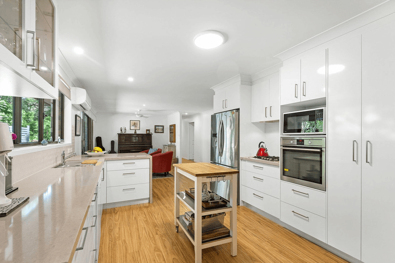 41 Valley Drive, ALSTONVILLE, NSW 2477