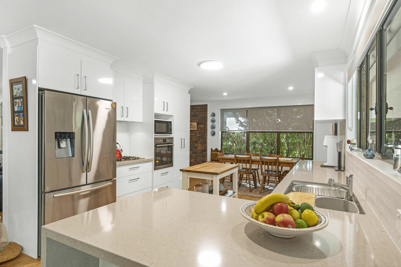 41 Valley Drive, ALSTONVILLE, NSW 2477