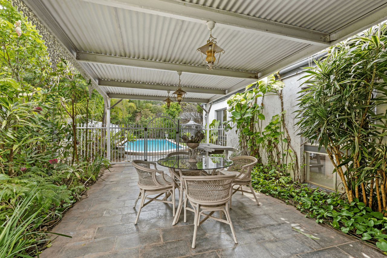 51 Glenlyn Street, WYNNUM WEST, QLD 4178