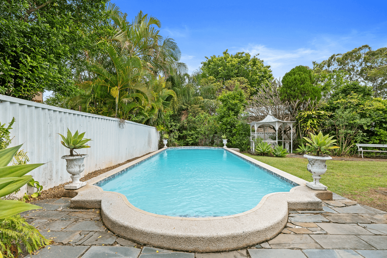 51 Glenlyn Street, WYNNUM WEST, QLD 4178