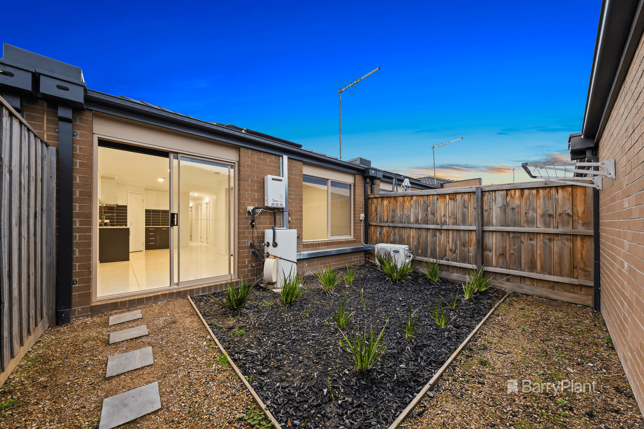 38 Henry Street, Pakenham, VIC 3810