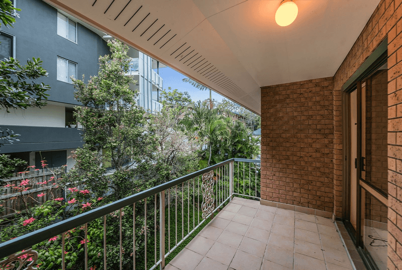 8/52  Bellevue Terrace, St Lucia, QLD 4067