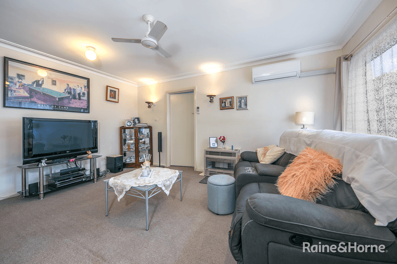 6 Flinders Street, SUNBURY, VIC 3429