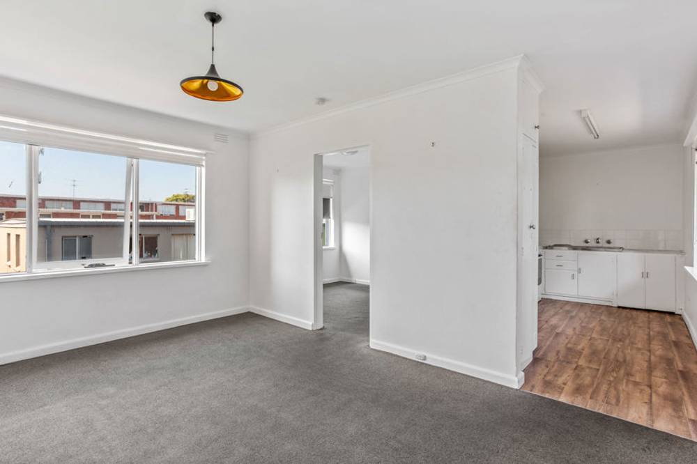 18/558 Moreland Road, BRUNSWICK WEST, VIC 3055