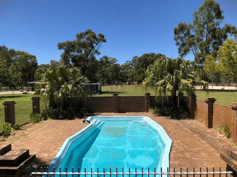 256 Hopkinson Rd, Darling Downs, WA 6122