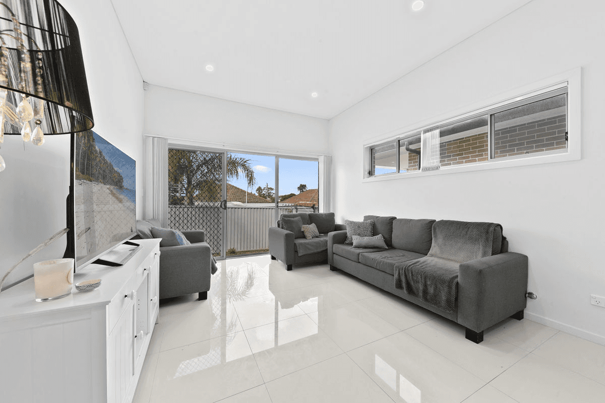 10b  Villiers Street, MERRYLANDS, NSW 2160