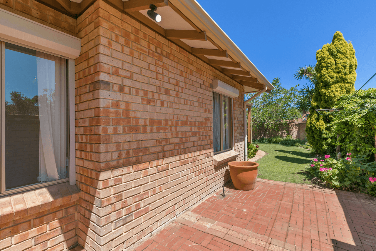 5/7 Harman Road, SORRENTO, WA 6020