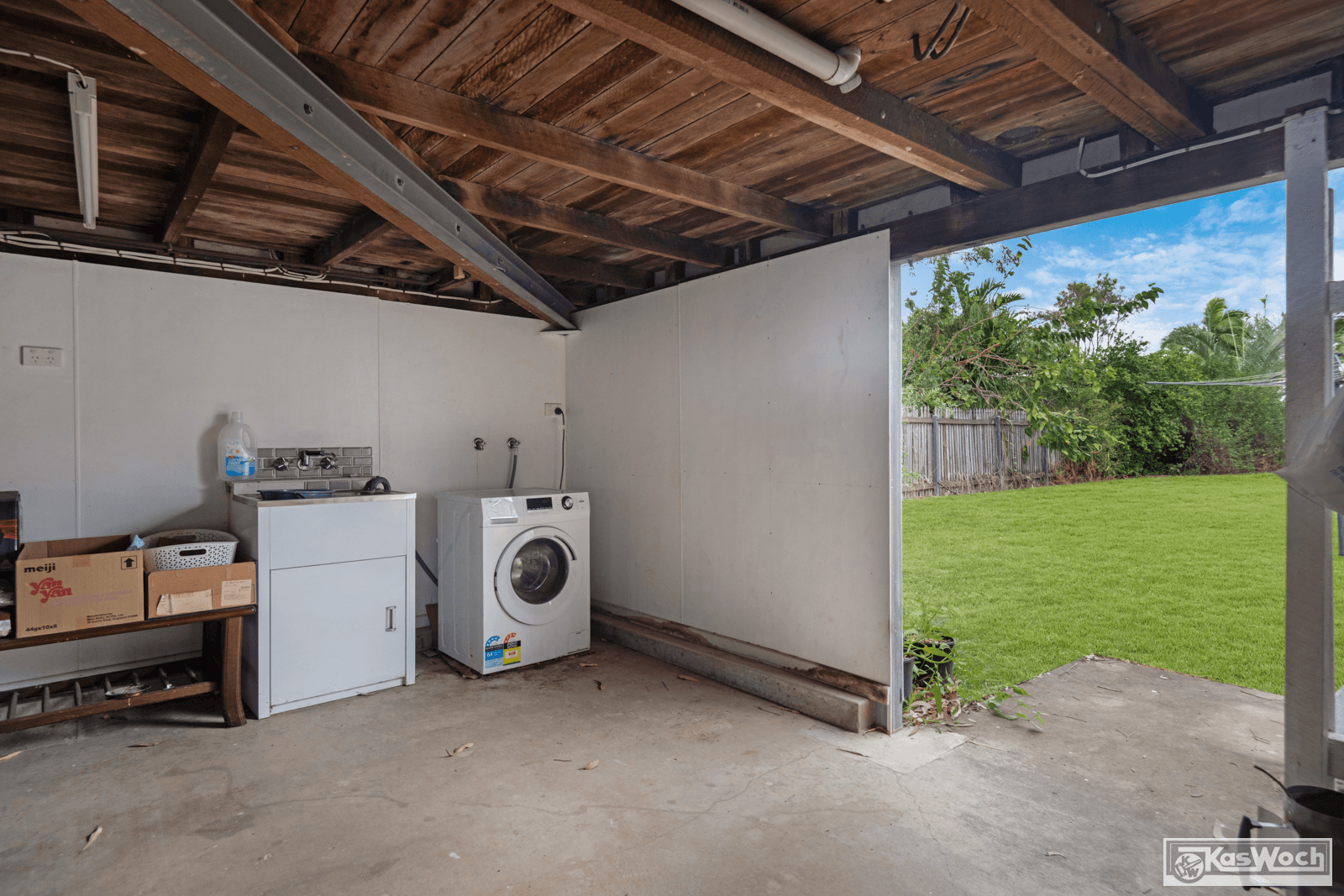 100 EDINGTON STREET, BERSERKER, QLD 4701