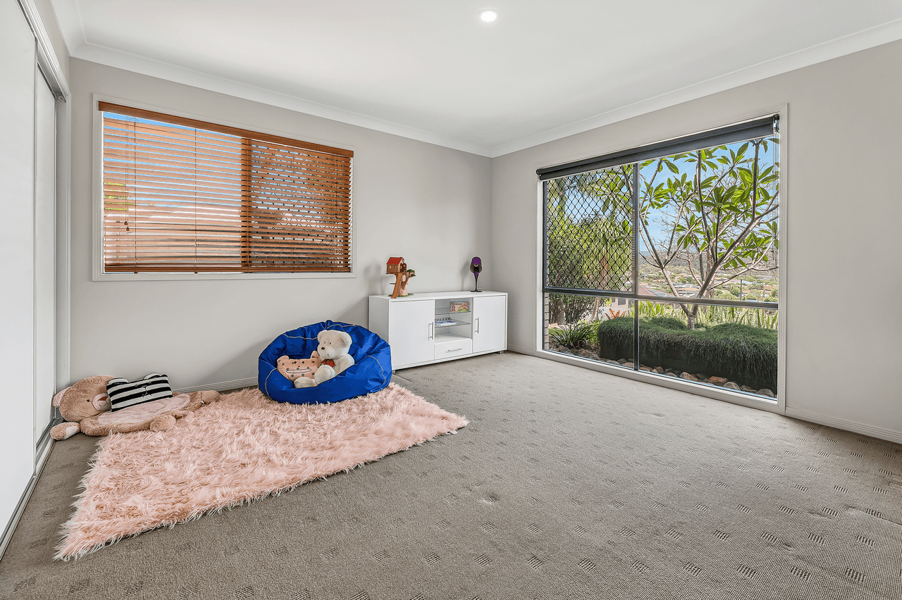 35  Yamba Street, PACIFIC PINES, QLD 4211