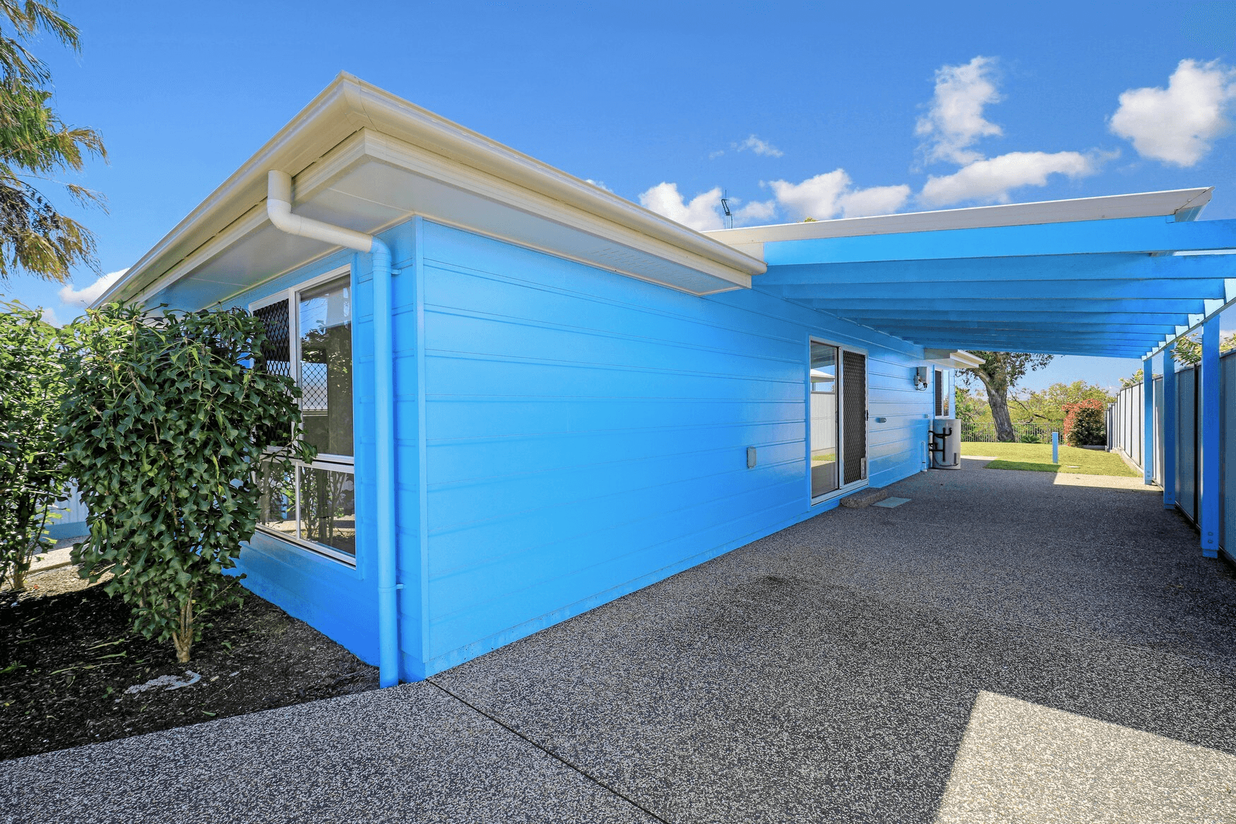 7 Kindt St, Moore Park Beach, QLD 4670