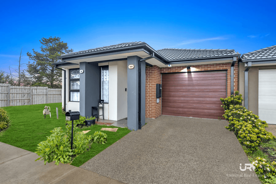 24 Akram Way, ROCKBANK, VIC 3335