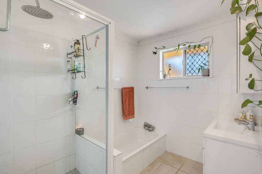 21 Noack Street, Harristown, QLD 4350