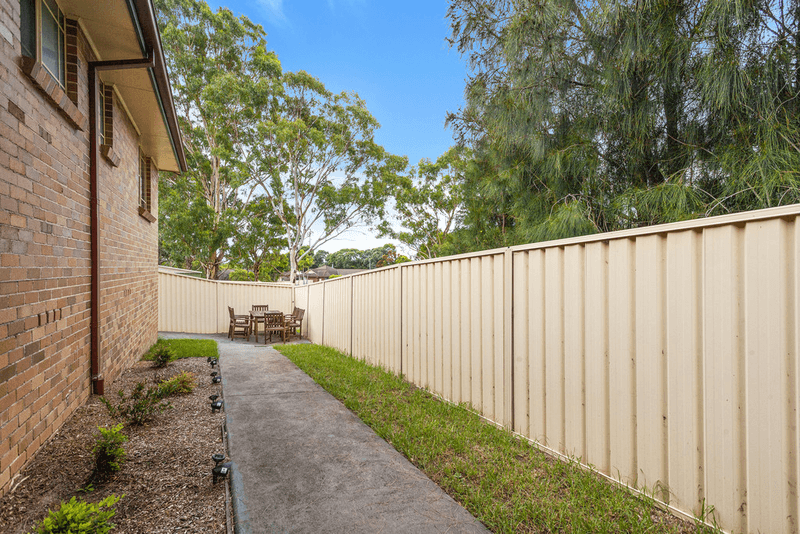 2/29 Gloucester Circuit, ALBION PARK, NSW 2527