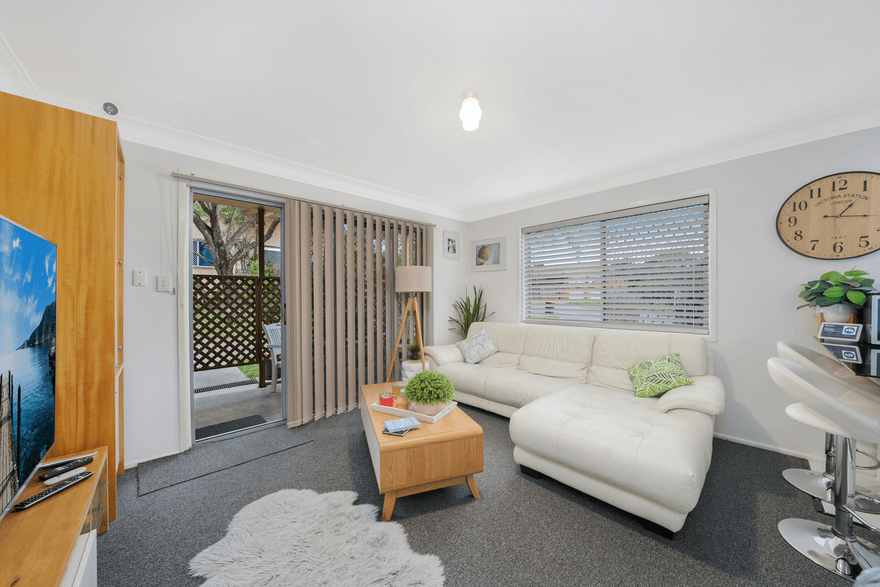 205-207 Victoria Avenue, MARGATE, QLD 4019