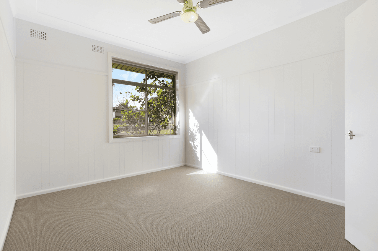 2 London Street, BERKELEY, NSW 2506