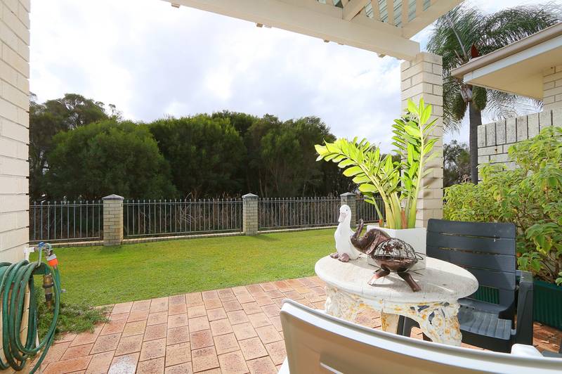 14/240 Burke Drive, ATTADALE, WA 6156