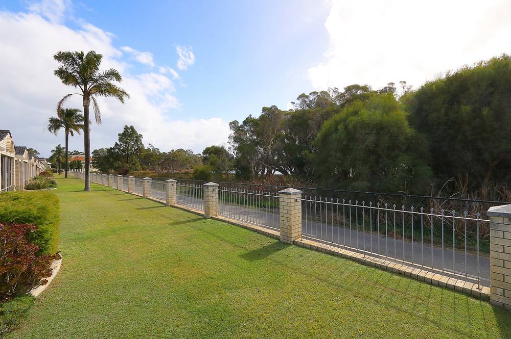 14/240 Burke Drive, ATTADALE, WA 6156