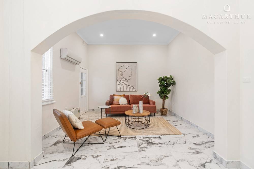 98 Crampton Street, Wagga Wagga, NSW 2650
