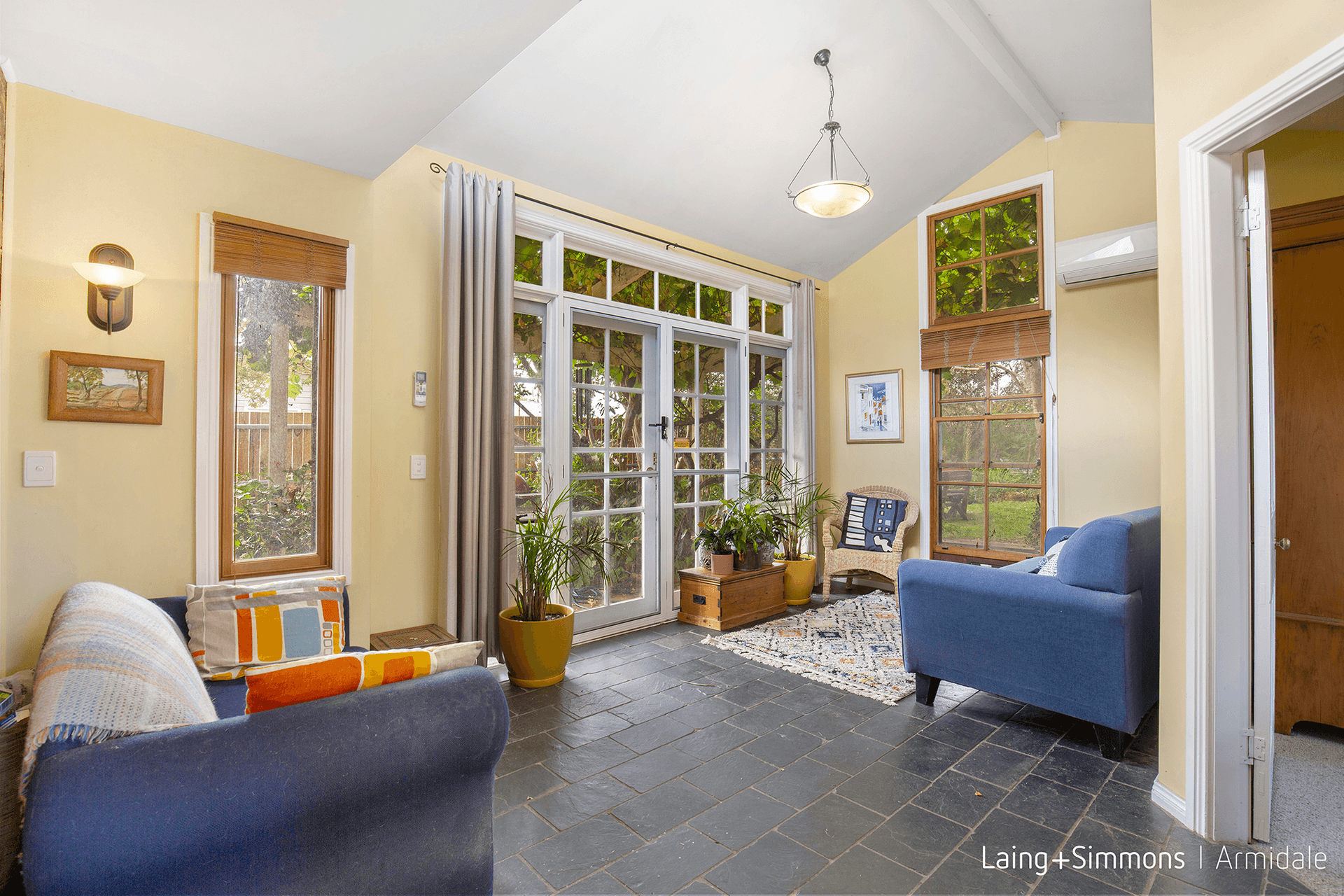 196 Brown Street, Armidale, NSW 2350