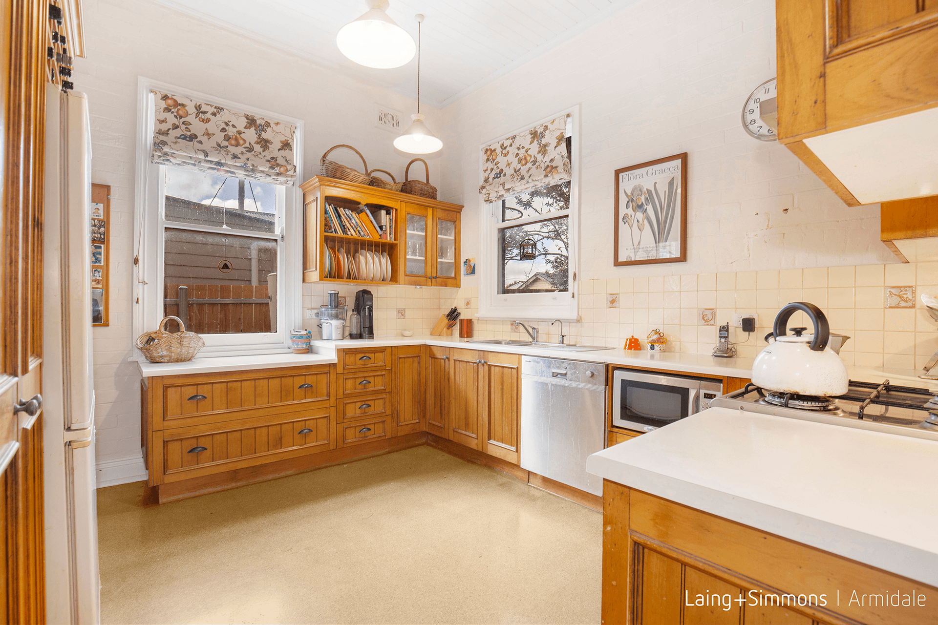 196 Brown Street, Armidale, NSW 2350