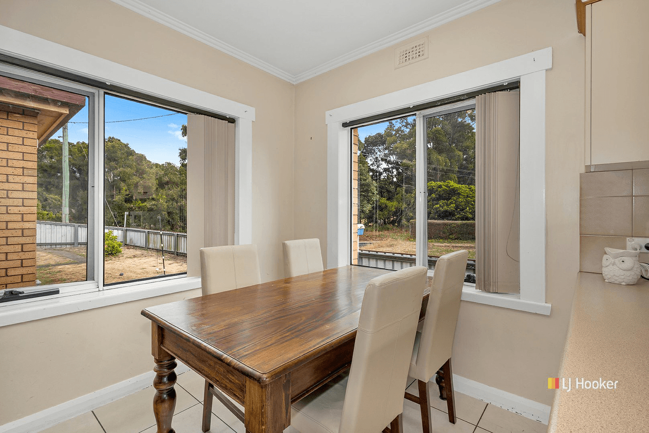 21 Devonport Road, QUOIBA, TAS 7310