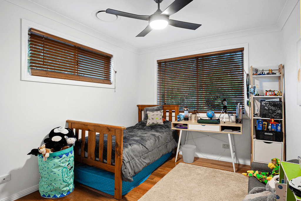 50 Lakedge Avenue, BERKELEY VALE, NSW 2261