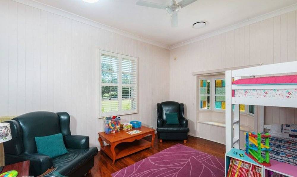 7 Ross Street, EAGLEBY, QLD 4207