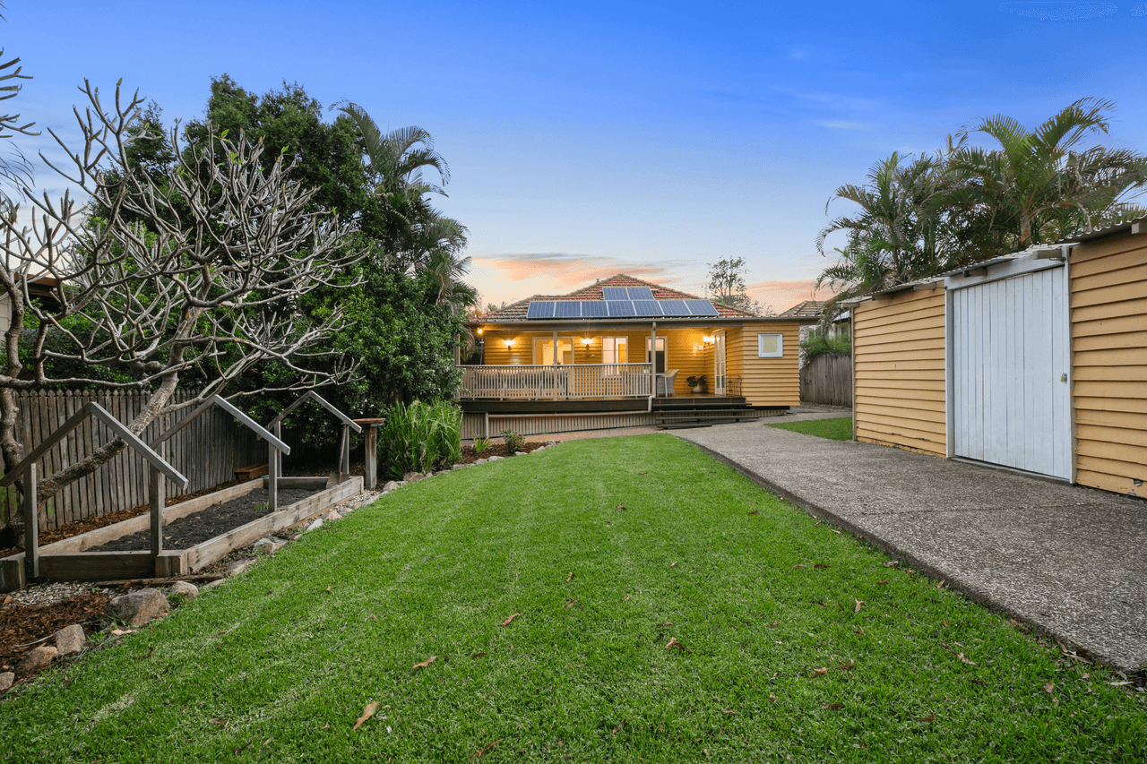 122 Hamilton Road, MOOROOKA, QLD 4105