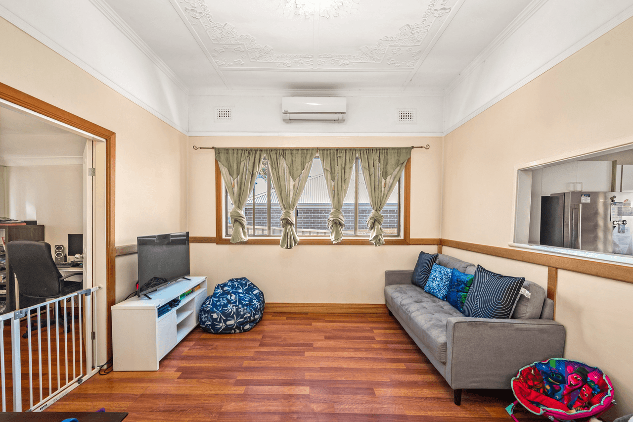 2/27 Rockleigh Street, THORNTON, NSW 2322