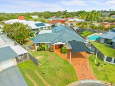 8 Isobell Court, WELLINGTON POINT, QLD 4160