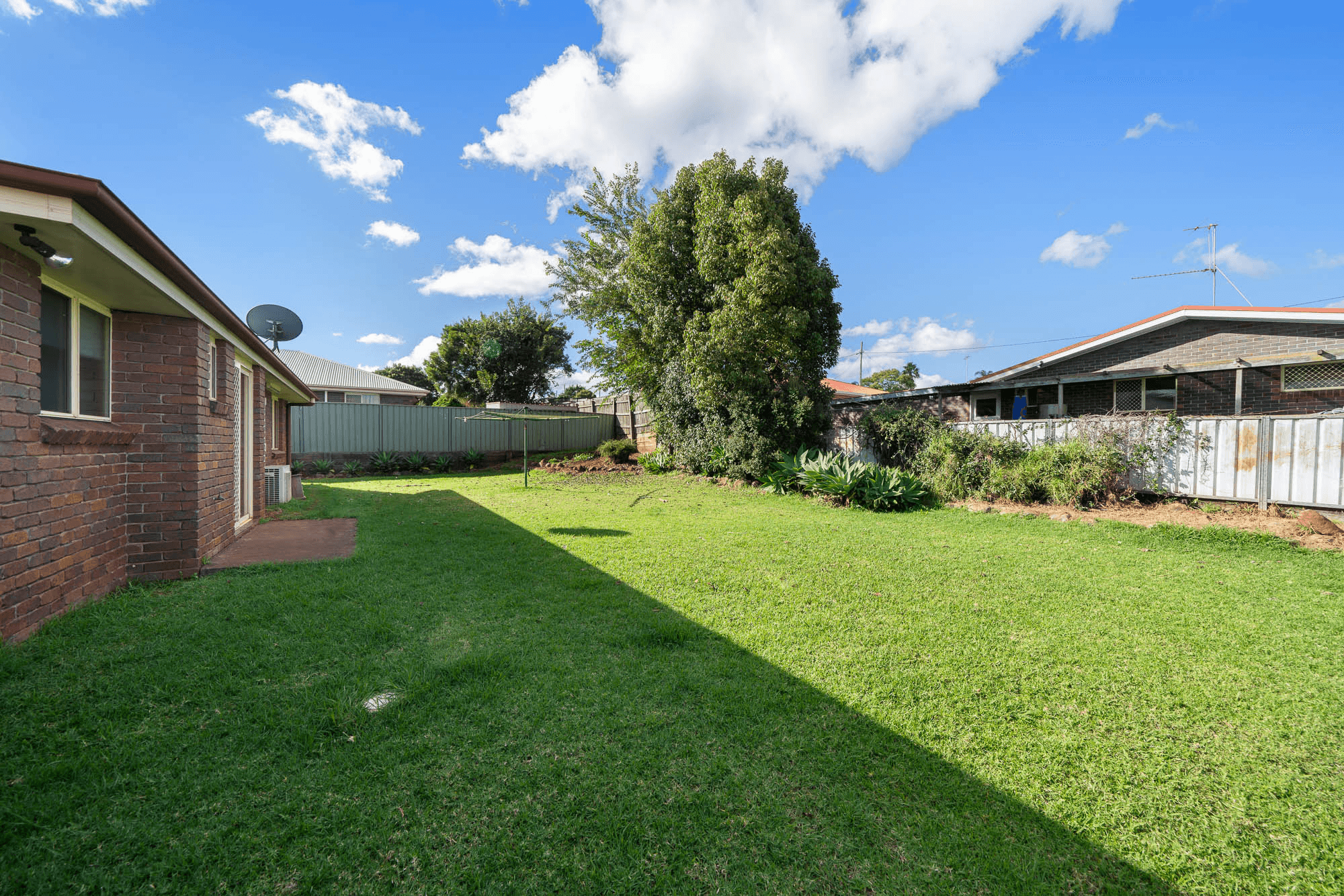 12 Evergreen Court, Glenvale, QLD 4350