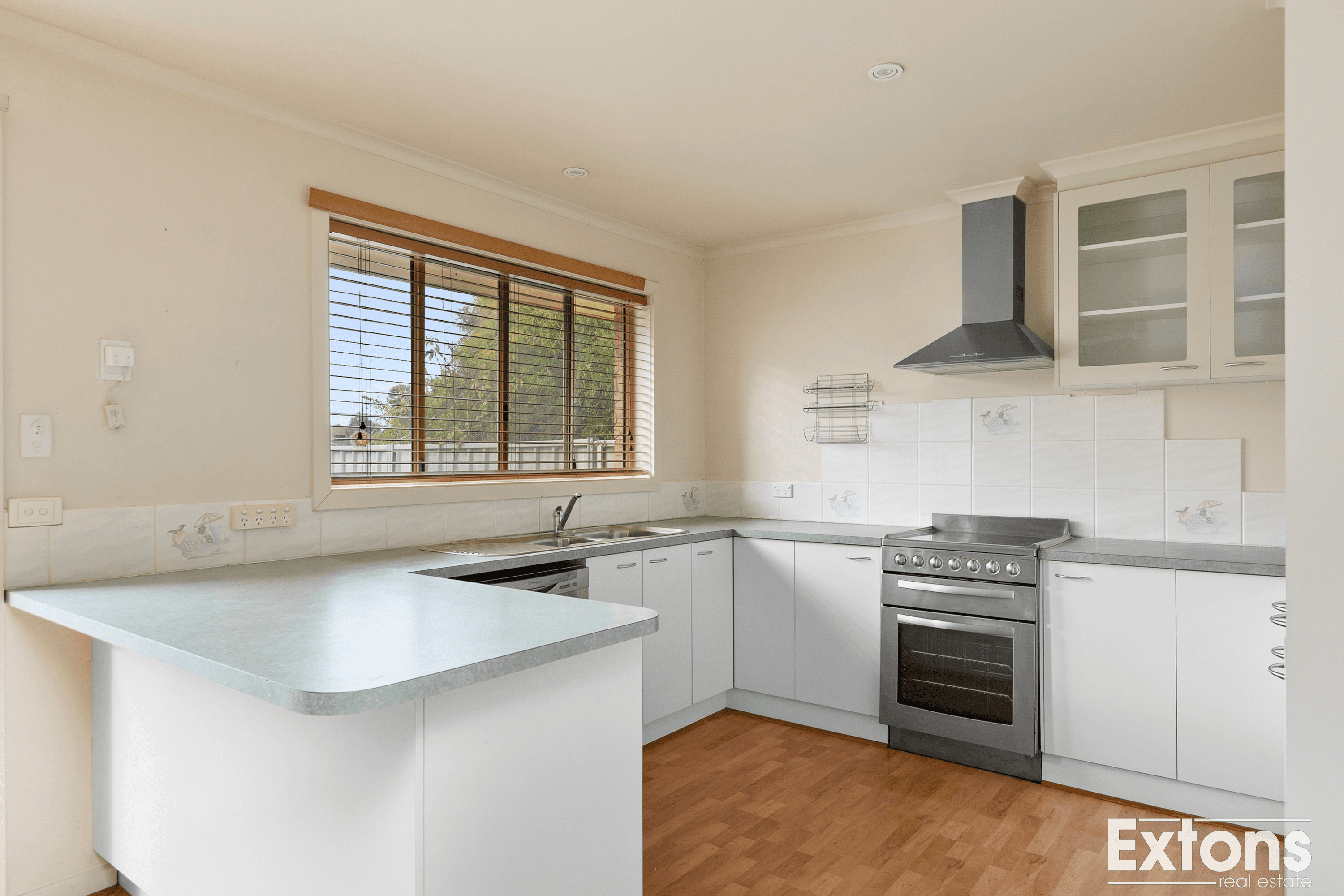 8A Rosemary Court, YARRAWONGA, VIC 3730