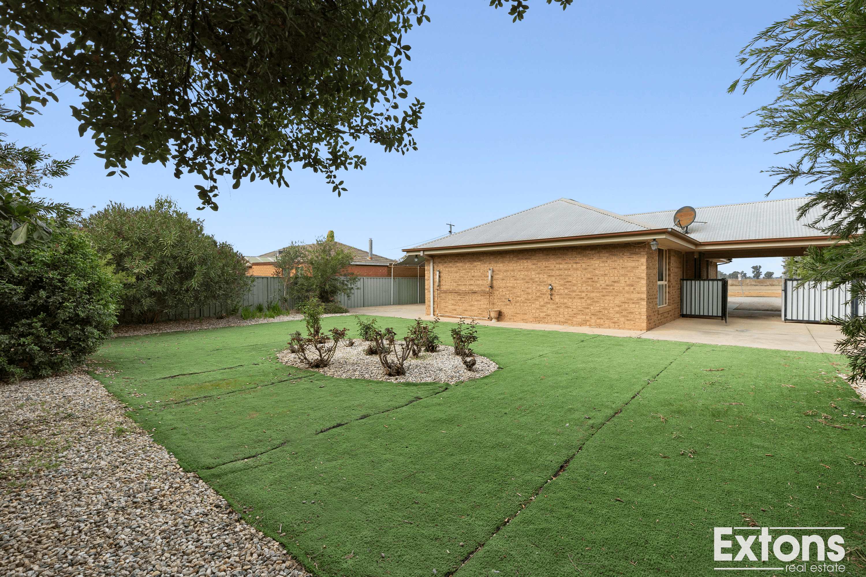 8A Rosemary Court, YARRAWONGA, VIC 3730