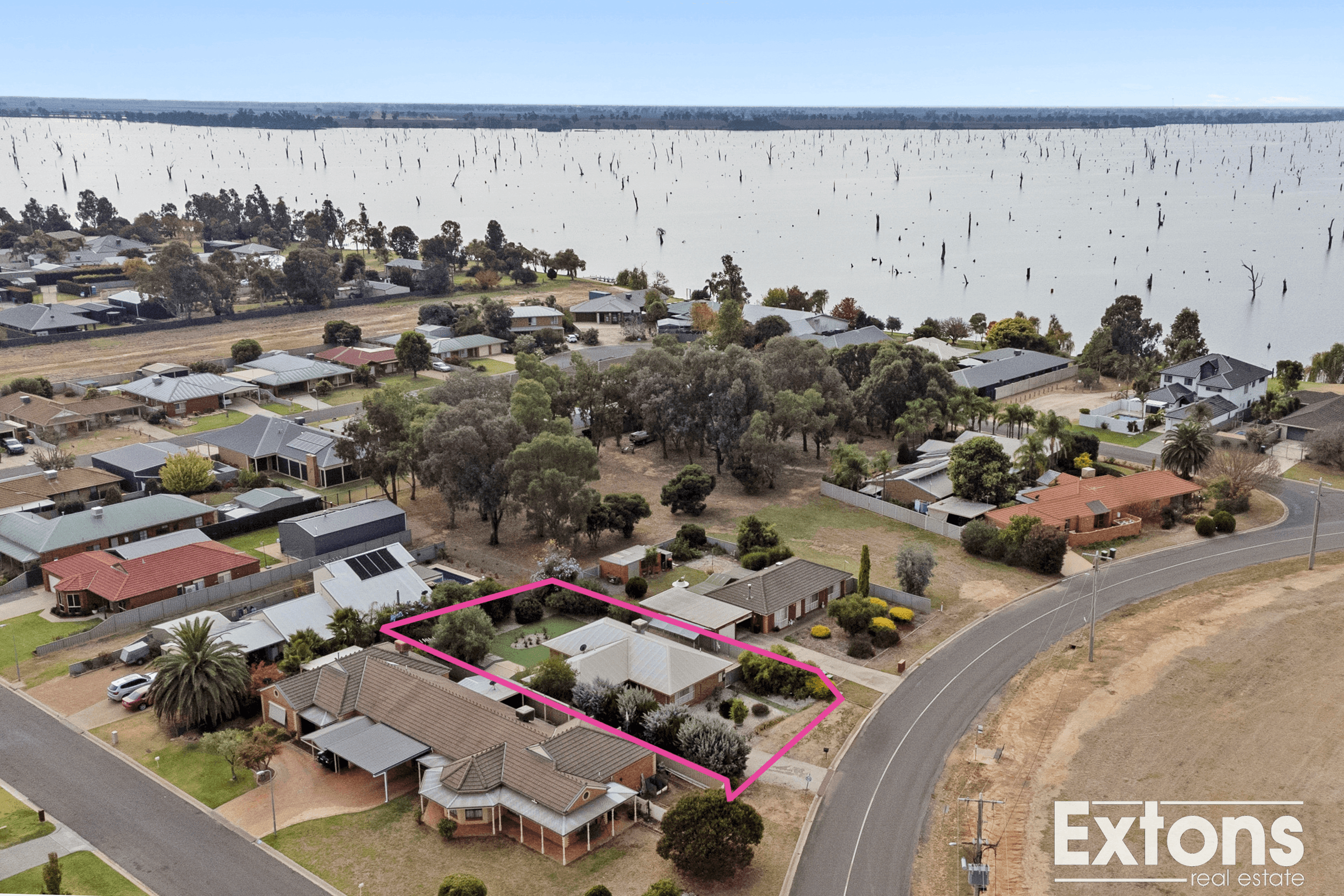 8A Rosemary Court, YARRAWONGA, VIC 3730