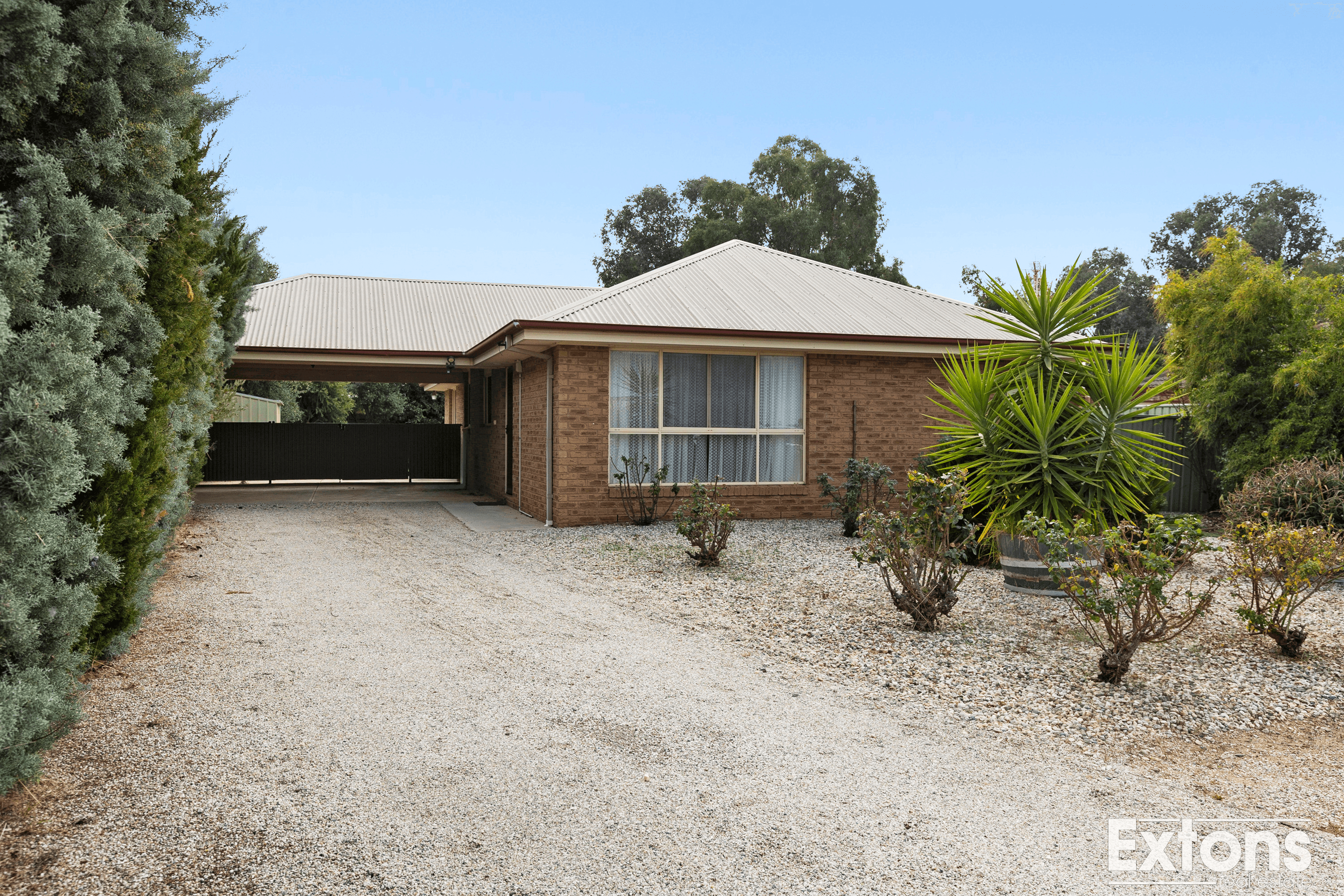 8A Rosemary Court, YARRAWONGA, VIC 3730