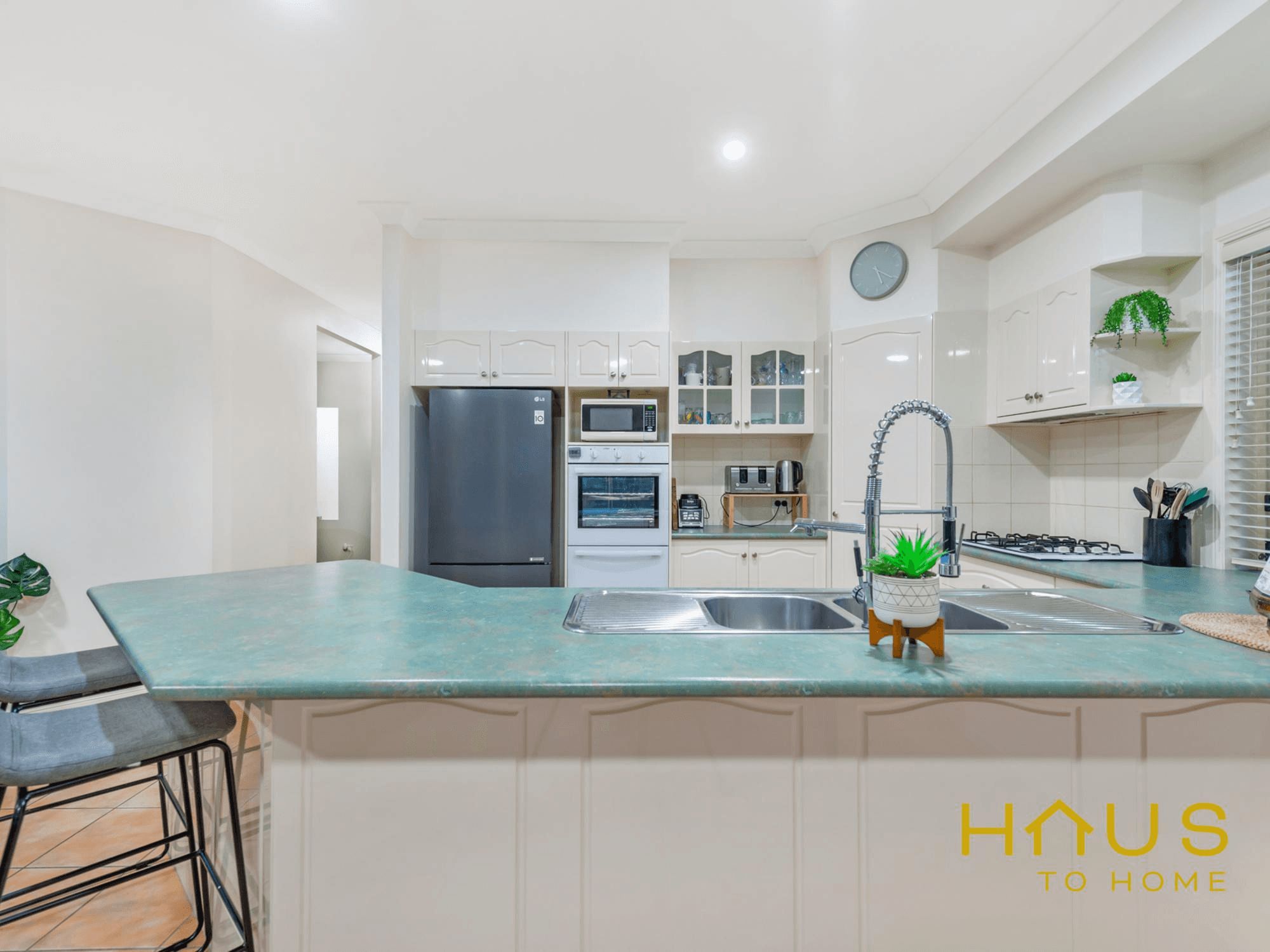 3 FERRICKS COURT, UPPER COOMERA, QLD 4209