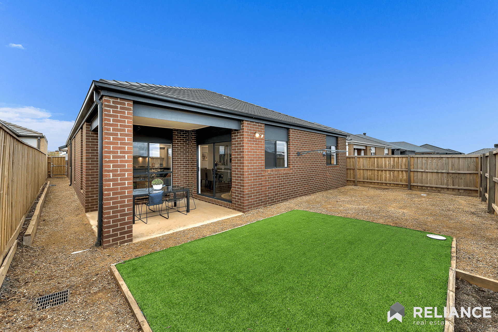 9 Gairdner Street, Manor Lakes, VIC 3024