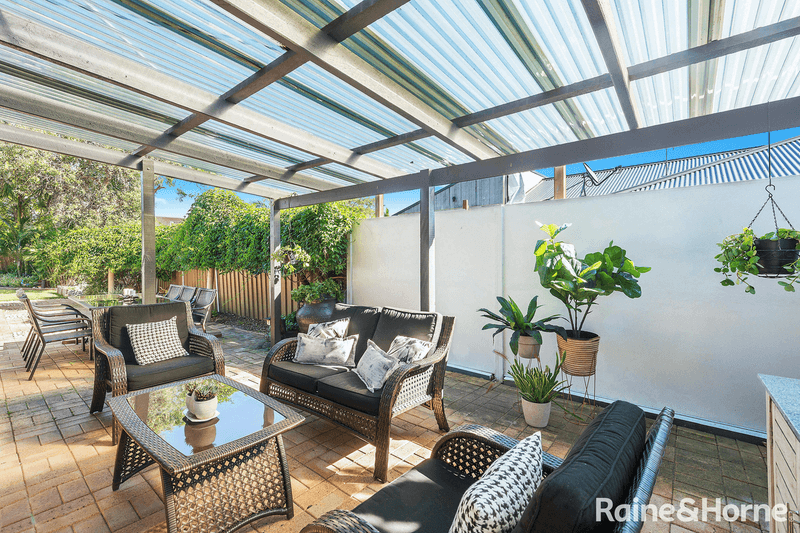 2 Mawson Road, SHOALHAVEN HEADS, NSW 2535